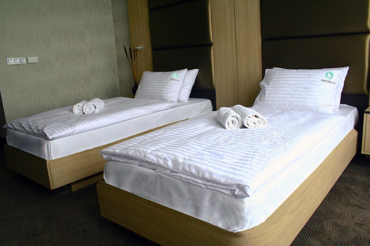 Portobello Wellness & Yacht Hotel Эстергом Экстерьер фото